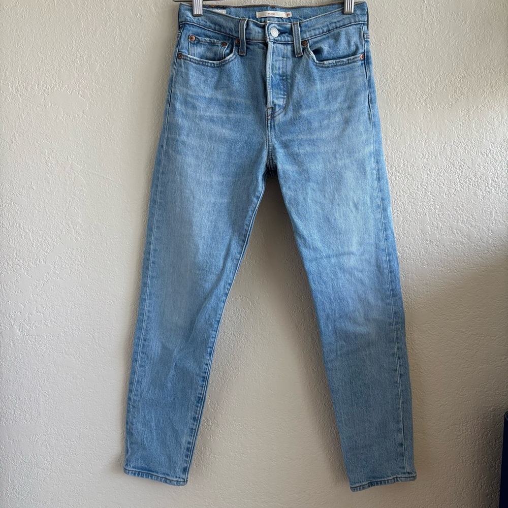 Levi’s Wedgie Fit Women’s Jeans light blue size 25
